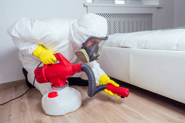 Best Commercial Pest Control Services  in Luverne, MN